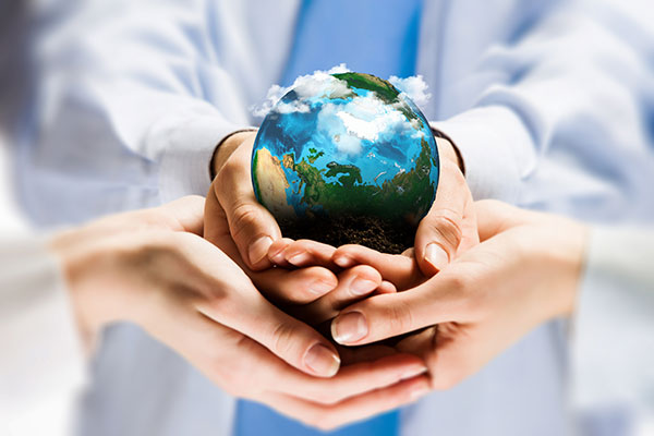 托起的地球圖片資源 象征與創(chuàng)意的視覺表達(dá)